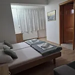 Gostinjska kuća Valentino 3*