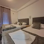 Gostinjska kuća Valentino 3*