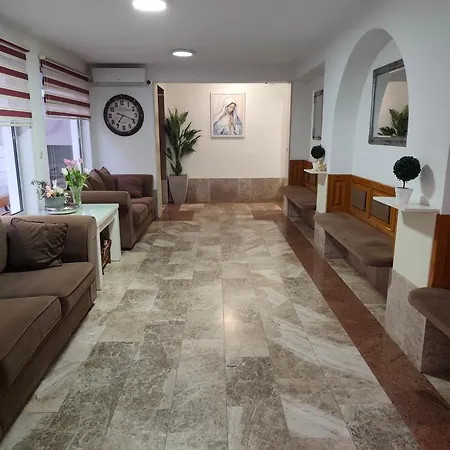 Valentino 3*